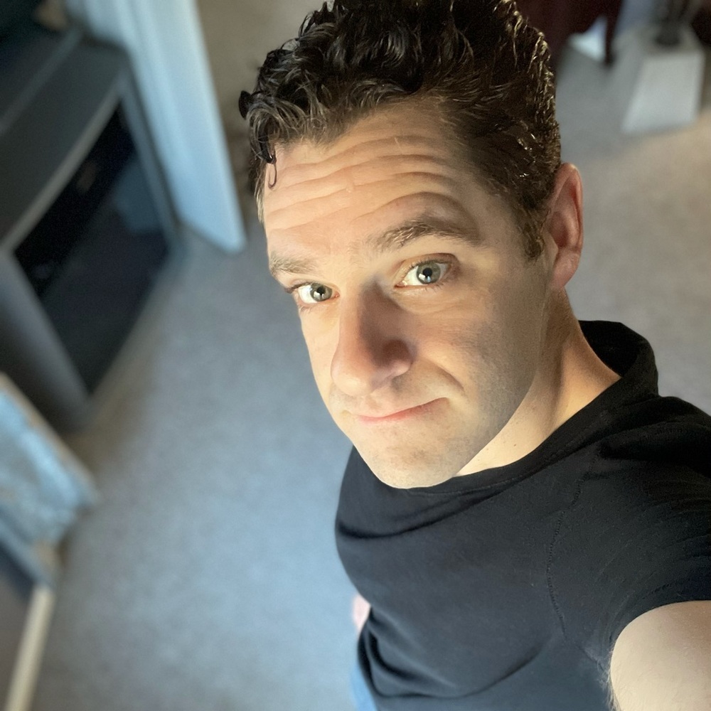 Meet your Posher, Christopher